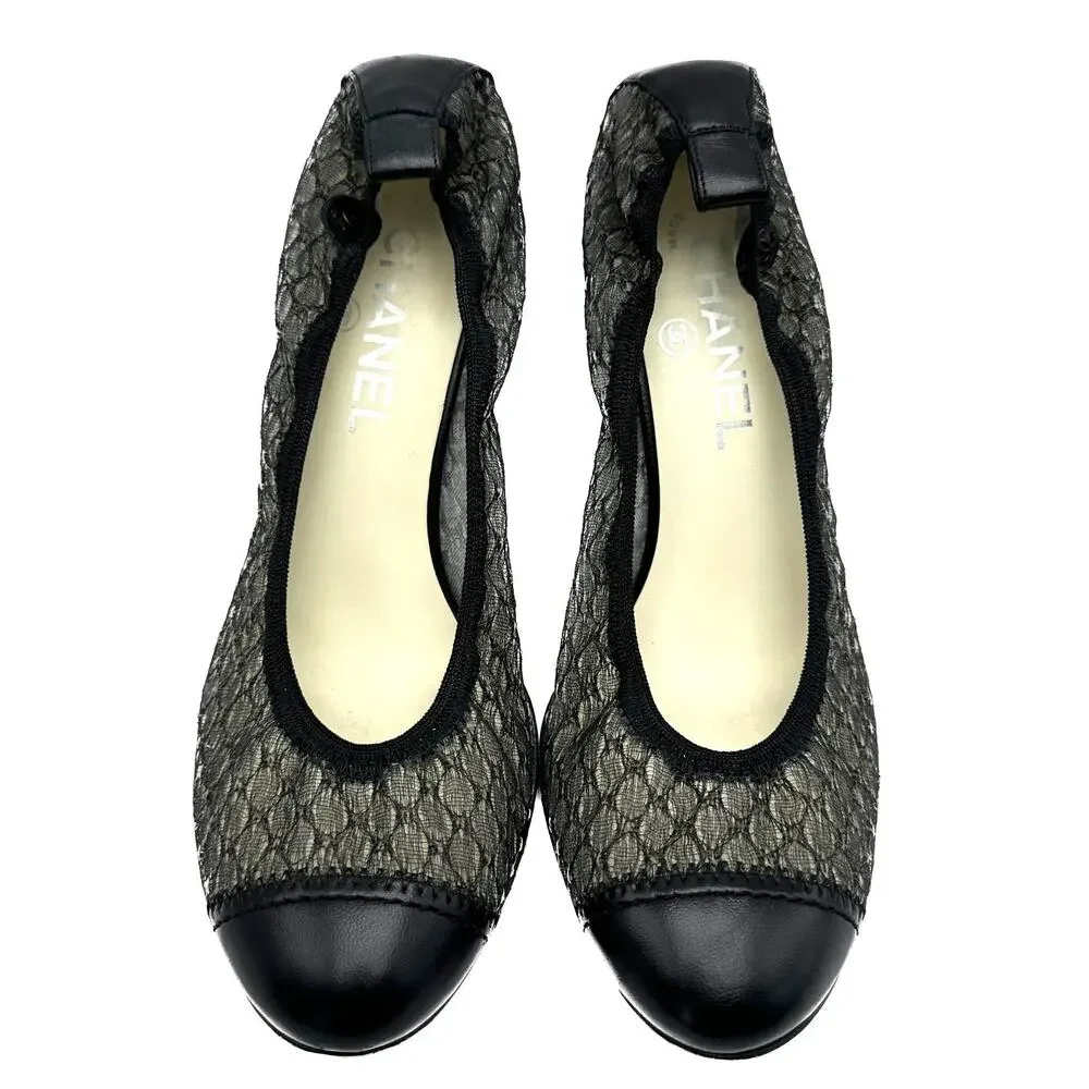 CHANEL Black Lace & Leather Elastic Heel Pumps Cap Toe IT 38.5